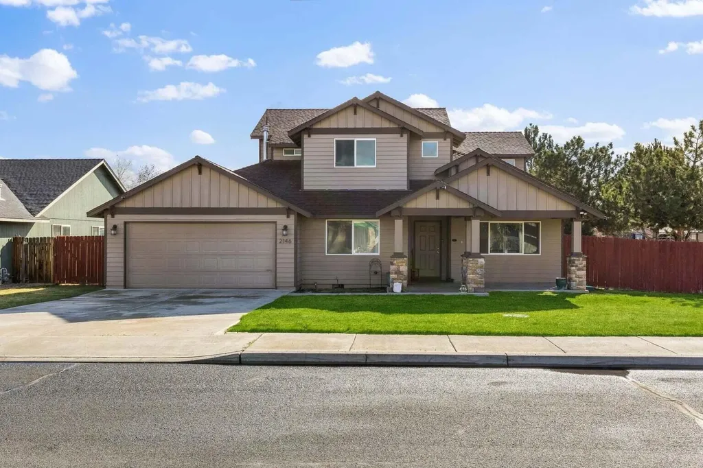 2146 NW 22nd Street Redmond OR 97756