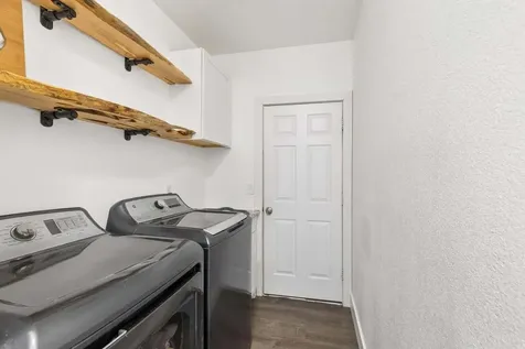 2146 NW 22nd Street Redmond OR 97756
