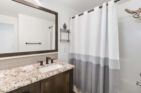 2146 NW 22nd Street Redmond OR 97756
