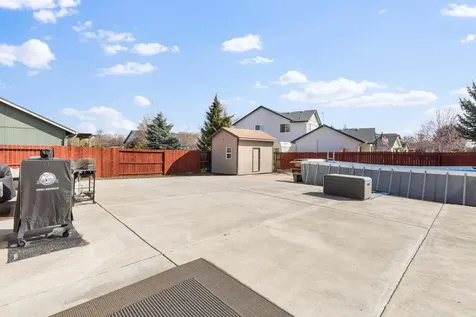 2146 NW 22nd Street Redmond OR 97756