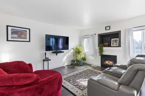 2146 NW 22nd Street Redmond OR 97756