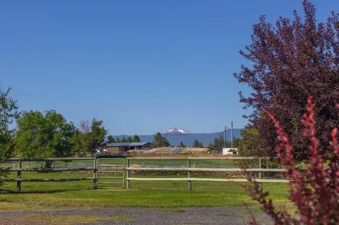 66255 White Rock Loop Bend OR 97703