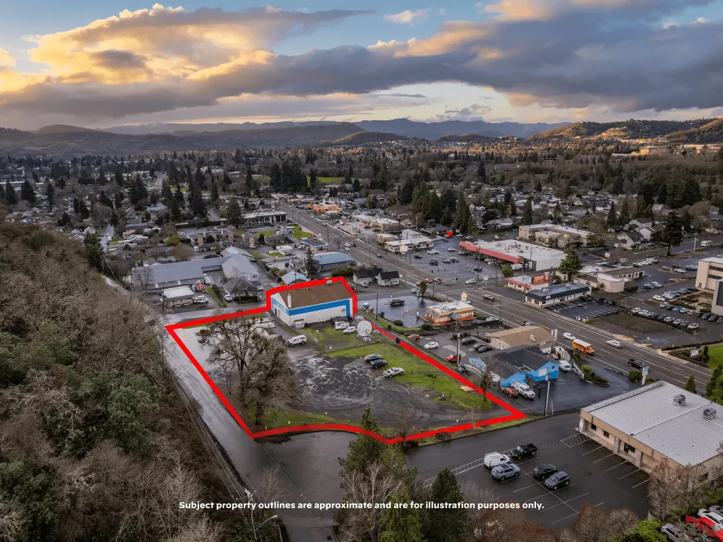 655 W Umpqua Street Roseburg OR 97471