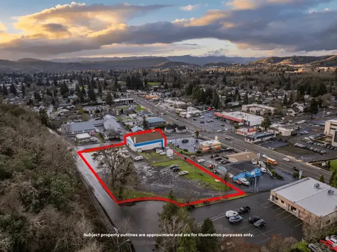655 W Umpqua Street Roseburg OR 97471