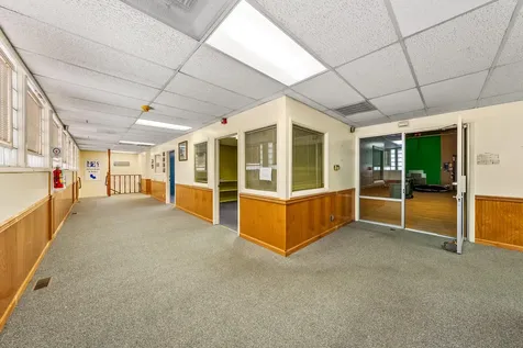 655 W Umpqua Street Roseburg OR 97471