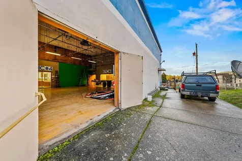 655 W Umpqua Street Roseburg OR 97471