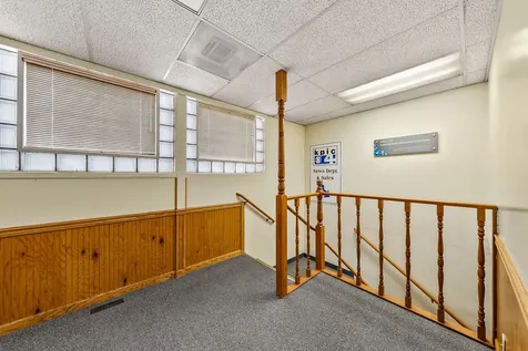 655 W Umpqua Street Roseburg OR 97471