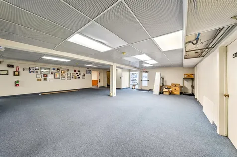 655 W Umpqua Street Roseburg OR 97471