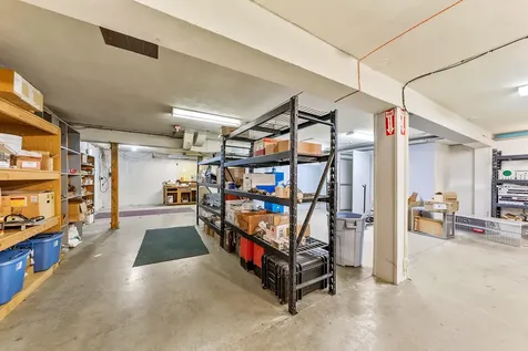655 W Umpqua Street Roseburg OR 97471