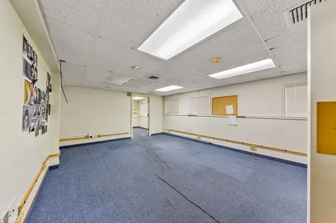 655 W Umpqua Street Roseburg OR 97471