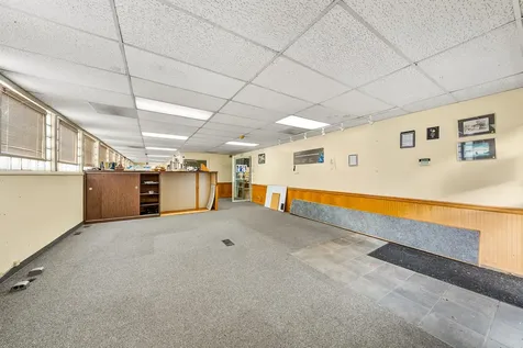 655 W Umpqua Street Roseburg OR 97471