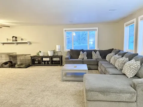 5704 Upland Drive Klamath Falls OR 97603