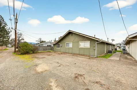 405 Haven Street Medford OR 97501