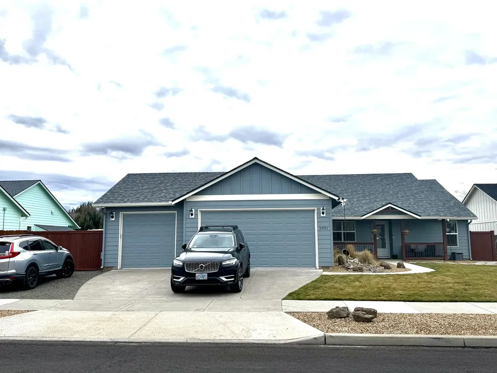 2921 NW 19th Street Redmond OR 97756