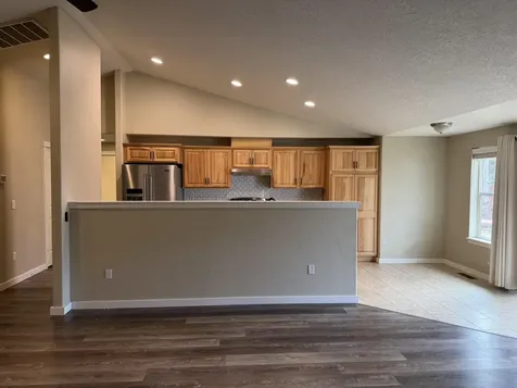 2921 NW 19th Street Redmond OR 97756