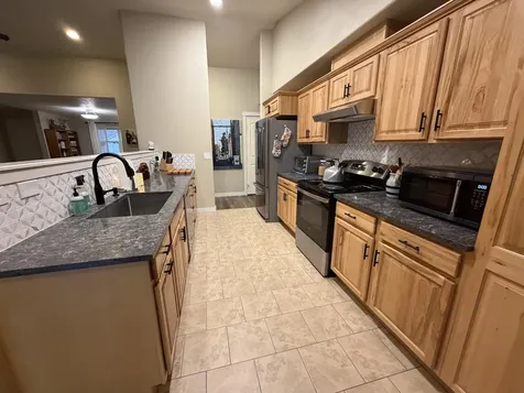 2921 NW 19th Street Redmond OR 97756