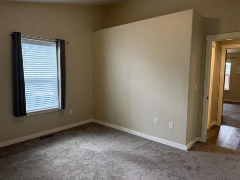 2921 NW 19th Street Redmond OR 97756