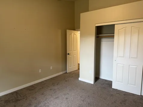 2921 NW 19th Street Redmond OR 97756