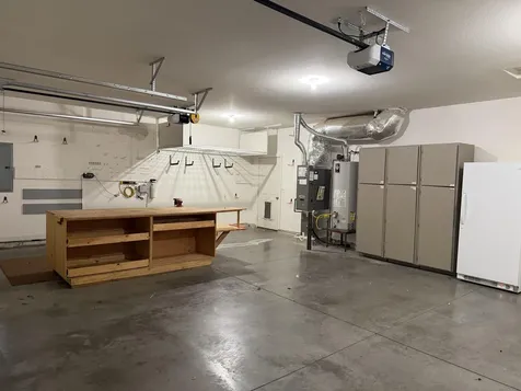 2921 NW 19th Street Redmond OR 97756