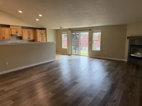 2921 NW 19th Street Redmond OR 97756