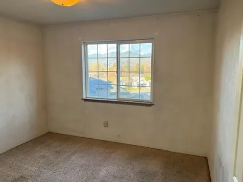 1986 Kelly Way Grants Pass OR 97527