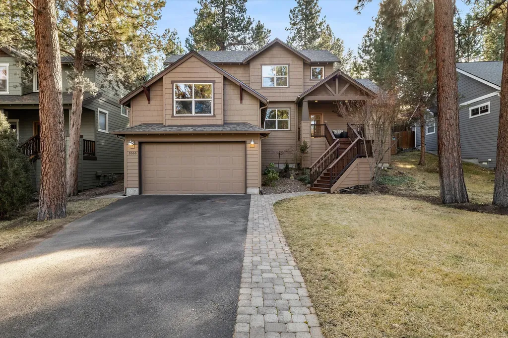 1066 NW Stannium Road Bend OR 97703