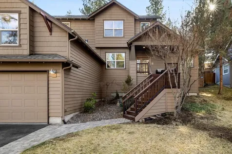 1066 NW Stannium Road Bend OR 97703