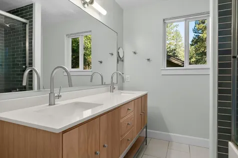 1066 NW Stannium Road Bend OR 97703