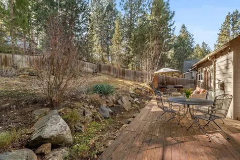1066 NW Stannium Road Bend OR 97703