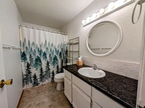 1661 NE Terrace Drive Grants Pass OR 97526