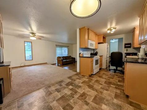 1661 NE Terrace Drive Grants Pass OR 97526