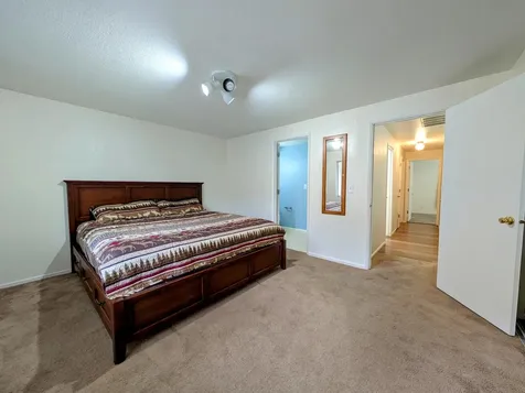1661 NE Terrace Drive Grants Pass OR 97526