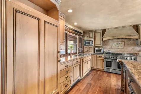 1117 NE Memorial Drive Grants Pass OR 97526