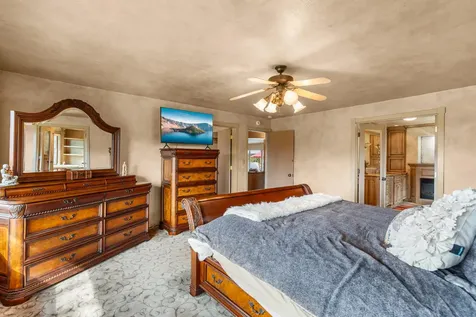 1117 NE Memorial Drive Grants Pass OR 97526