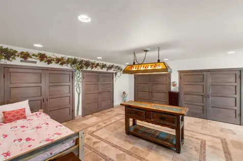 1117 NE Memorial Drive Grants Pass OR 97526