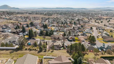 5615 Basin View Drive Klamath Falls OR 97603