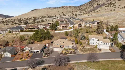 5615 Basin View Drive Klamath Falls OR 97603