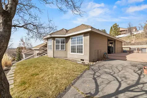 5615 Basin View Drive Klamath Falls OR 97603