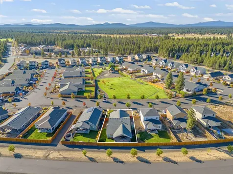 51780 Mountain Pine Street La Pine OR 97739