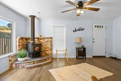 405 NW Dimmick Street Grants Pass OR 97526
