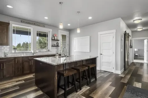 61089 SE Echo Lake Court Bend OR 97702