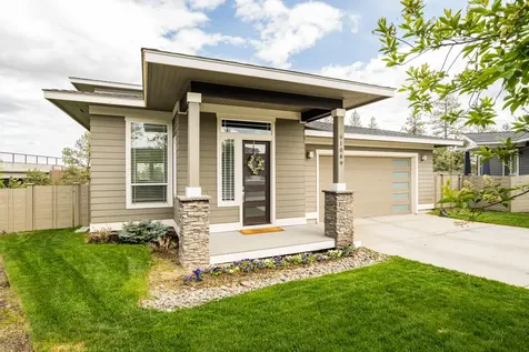 61089 SE Echo Lake Court Bend OR 97702