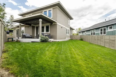61089 SE Echo Lake Court Bend OR 97702
