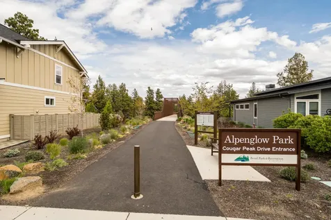 61089 SE Echo Lake Court Bend OR 97702