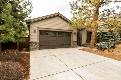 3053 NW Clubhouse Drive Bend OR 97703