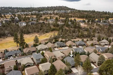 3053 NW Clubhouse Drive Bend OR 97703