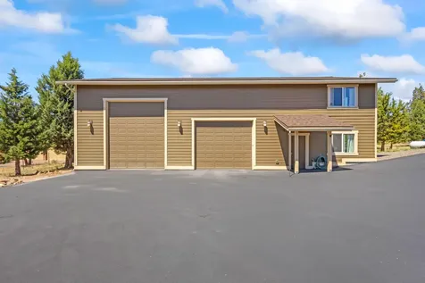 7581 SE Madison Avenue Prineville OR 97754