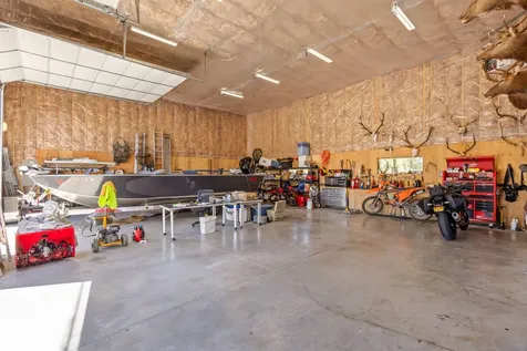 7581 SE Madison Avenue Prineville OR 97754