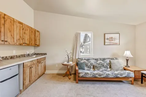 7581 SE Madison Avenue Prineville OR 97754