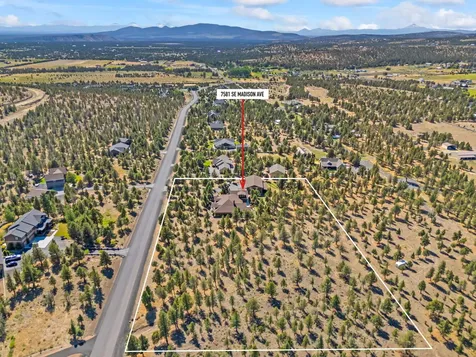 7581 SE Madison Avenue Prineville OR 97754